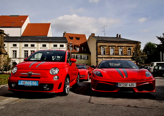 アバルトとF430.bmp