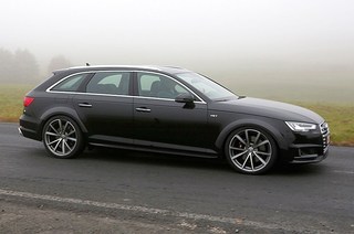 RS4 横.jpg
